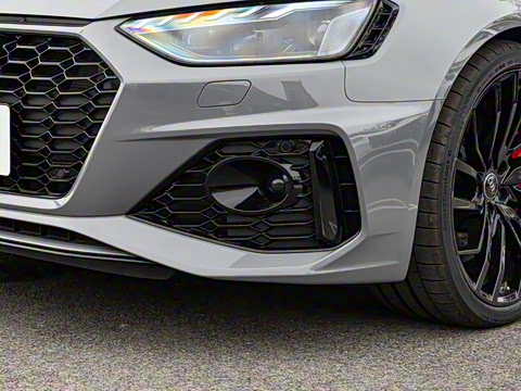 2024��  RS4 Avant ȼ���