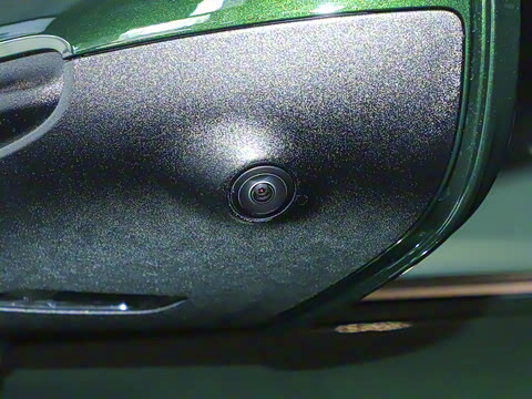 2024�� Taycan 4 Cross Turismo