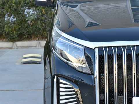 2025��  2.0T �����֡�Ħ��