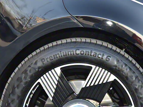 2025��  2.0T �����֡�Ħ��