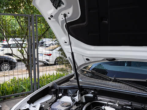 2025�� quattro 45�����ذ� 35TFSI ʱ�ж�����