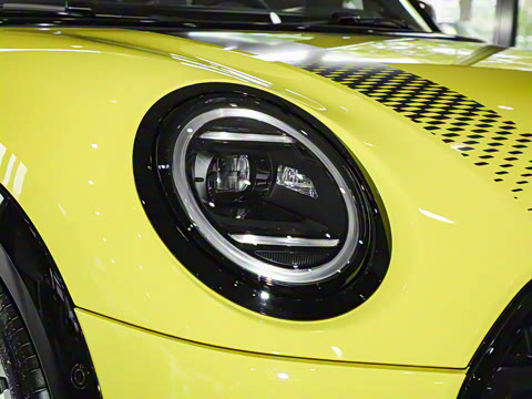 2025�� JOHN COOPER WORKS CABRIO