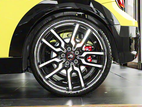 2025�� JOHN COOPER WORKS CABRIO