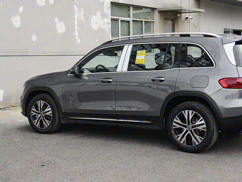 2024�� �Ŀ� GLB 220 ������