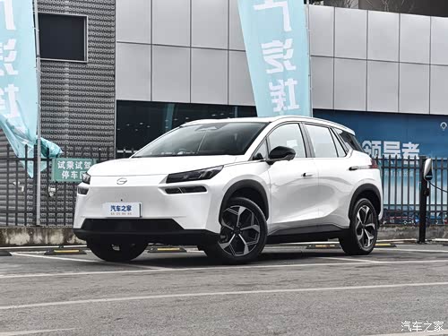 广汽埃安aionvplus锐利时尚科技感十足