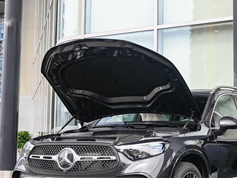 2025�� �Ŀ� GLC 300 L 4MATIC ������ 5��