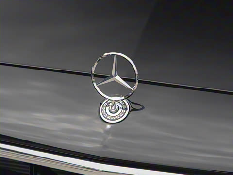 2025�� �Ŀ� C 260 L