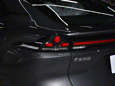 2025�� 230UltraǬ���Ǽ�ADS SE���̰�