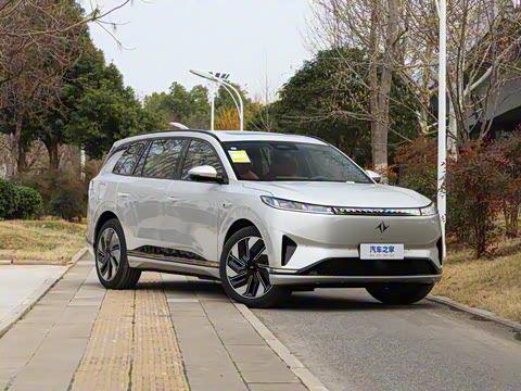 2025�� 210Max���Ȱ� 6��