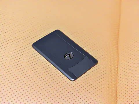 2025�� 700h ����