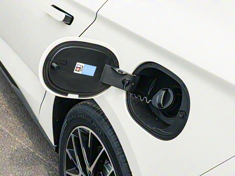 2025�� �Ǽݰ� DM-i 1.5L 125km �����