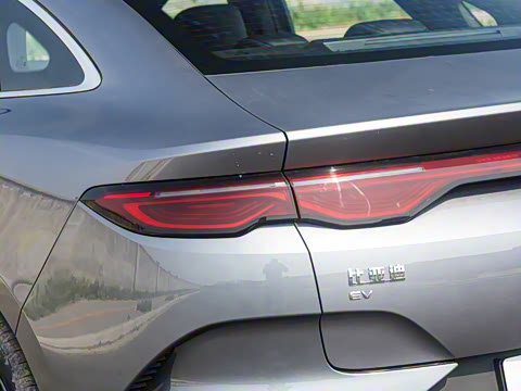 2025�� EV 545KM��Խ��