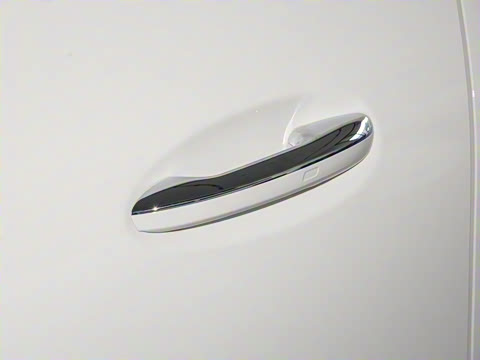 2025�� �Ŀ� GLC 260 L 4MATIC ������