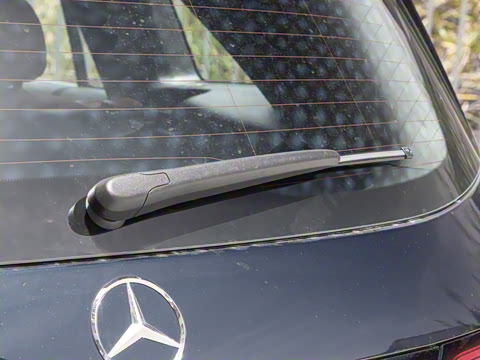 2025�� �Ŀ� GLC 260 L 4MATIC ������