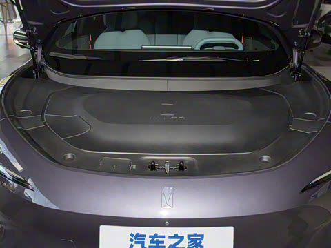 2025�� �Ŀ� Max���̰�