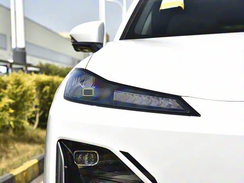 2025�� 215Max ��ΪǬ���Ǽ�ADS SE���̰�