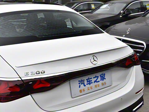 2025�� E 300 �������˶���