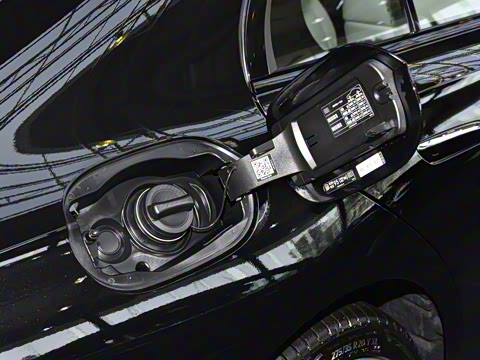 2025�� E 300 �������˶���