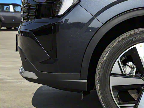 2025�� EcoBoost 170 ������