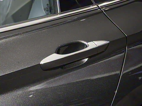 2025�� �Ŀ�� 300TSI DSG׿Խ��