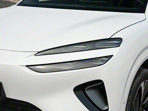 2025�� EV 605�캽Pro��