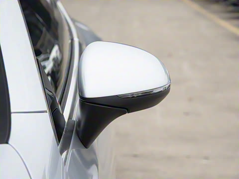 2025�� CLE 260 ���ܳ�