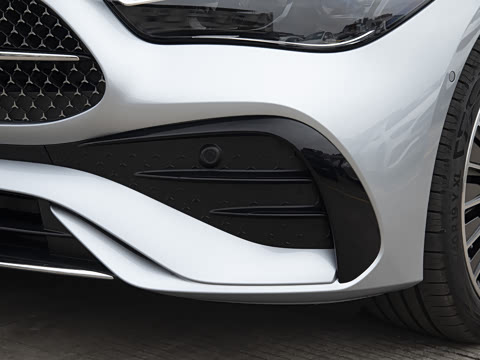 2025�� CLE 260 ���ܳ�