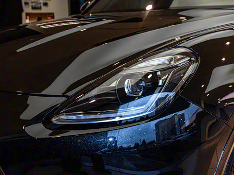 2023�� 3.0T Trofeo