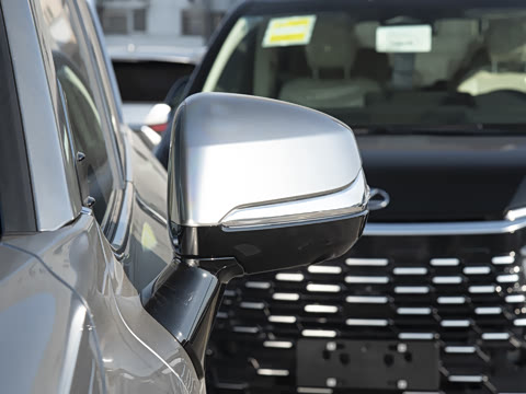 2025�� 700h ����