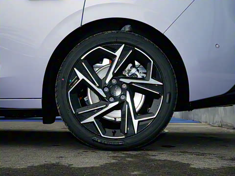 2024�� EM-P 126�������Ǽ�Ultra