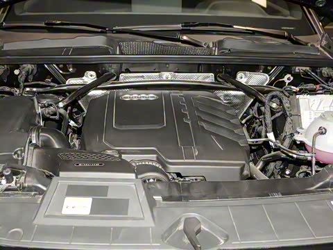 2025�� quattro 45�����ذ� 45 TFSI ������