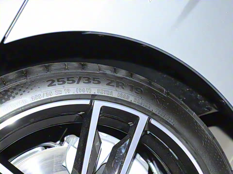 2023�� sDrive 25i M�˶���װ