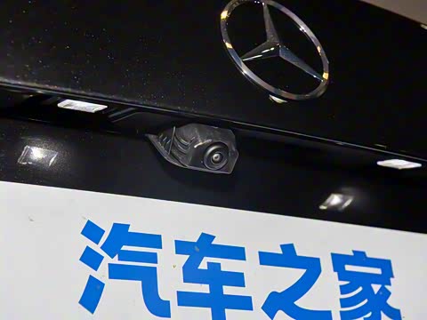 2025�� �Ŀ� C 260 L �˶���