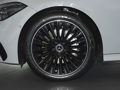 2025�� CLE 300 4MATIC ������ܳ�