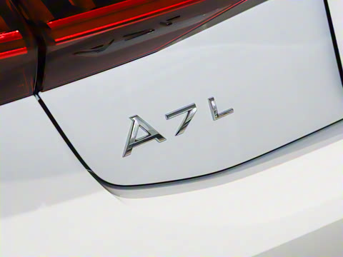 2025�� 45 TFSI ������