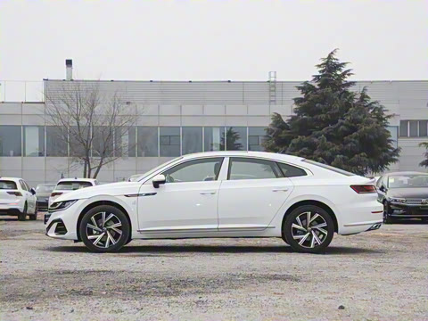 2025�� 330TSI ��Ŀ ������