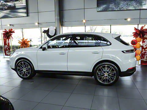 2025�� Cayenne 3.0T