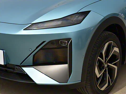 2025�� 215Max ��ΪǬ���Ǽ�ADS SE���̰�