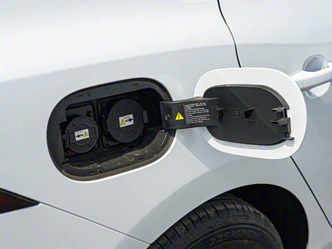 2025�� EV 510KM ��׼��