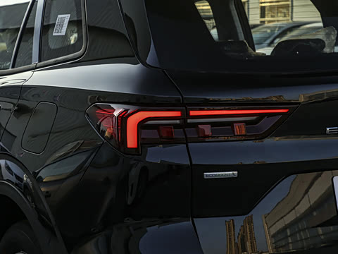 2025�� EcoBoost 170 ������