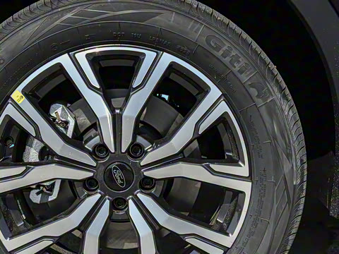 2025�� EcoBoost 170 ������