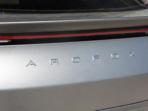 2025�� 735MAX 160kW