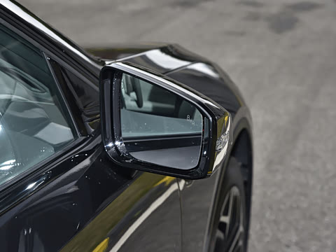 2025�� 230UltraǬ���Ǽ�ADS SE���̰�