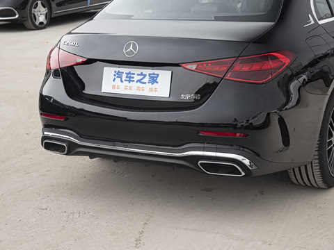 2025�� �Ŀ� C 260 L �˶���