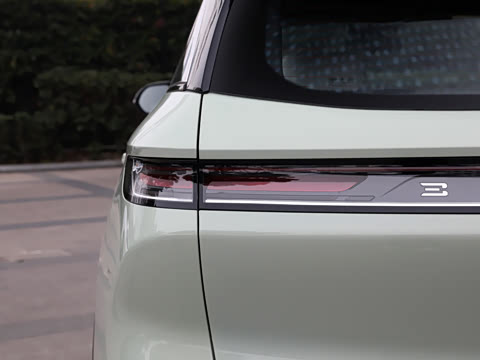 2025�� 210km ������