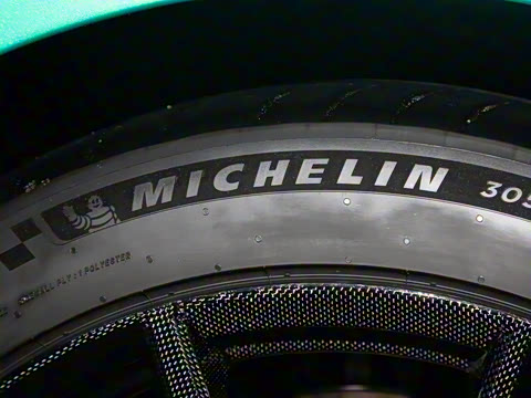 2025�� 3.0T V6 Speciale