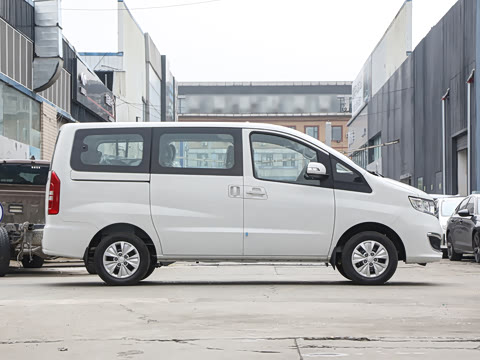 2025�� 1.8L �ֶ������� 7/8��