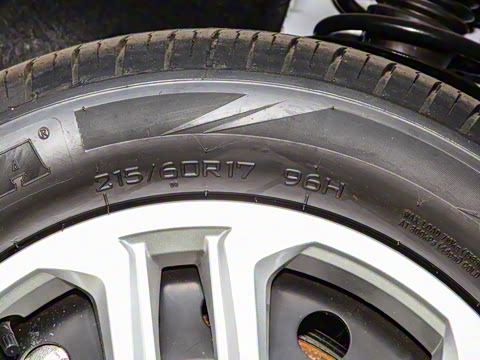 2022�� 1.5L �ֶ���Ӣ�� 5��