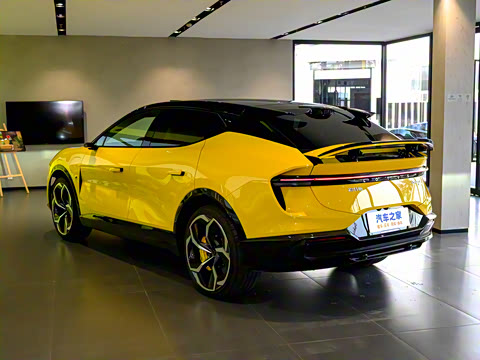 2025�� 900 ������