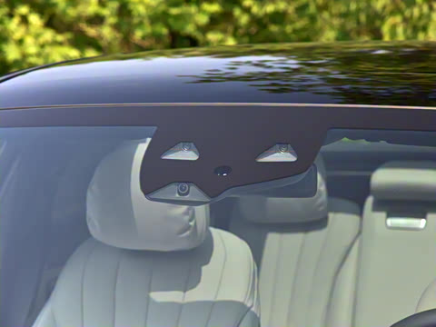 2024�� E 300 L ����˶���